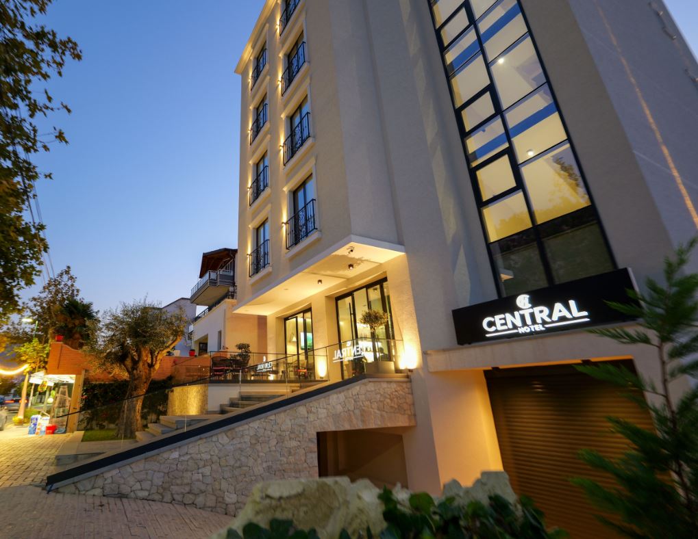 Central Hotel